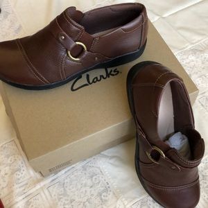 Clarks mahogany leather